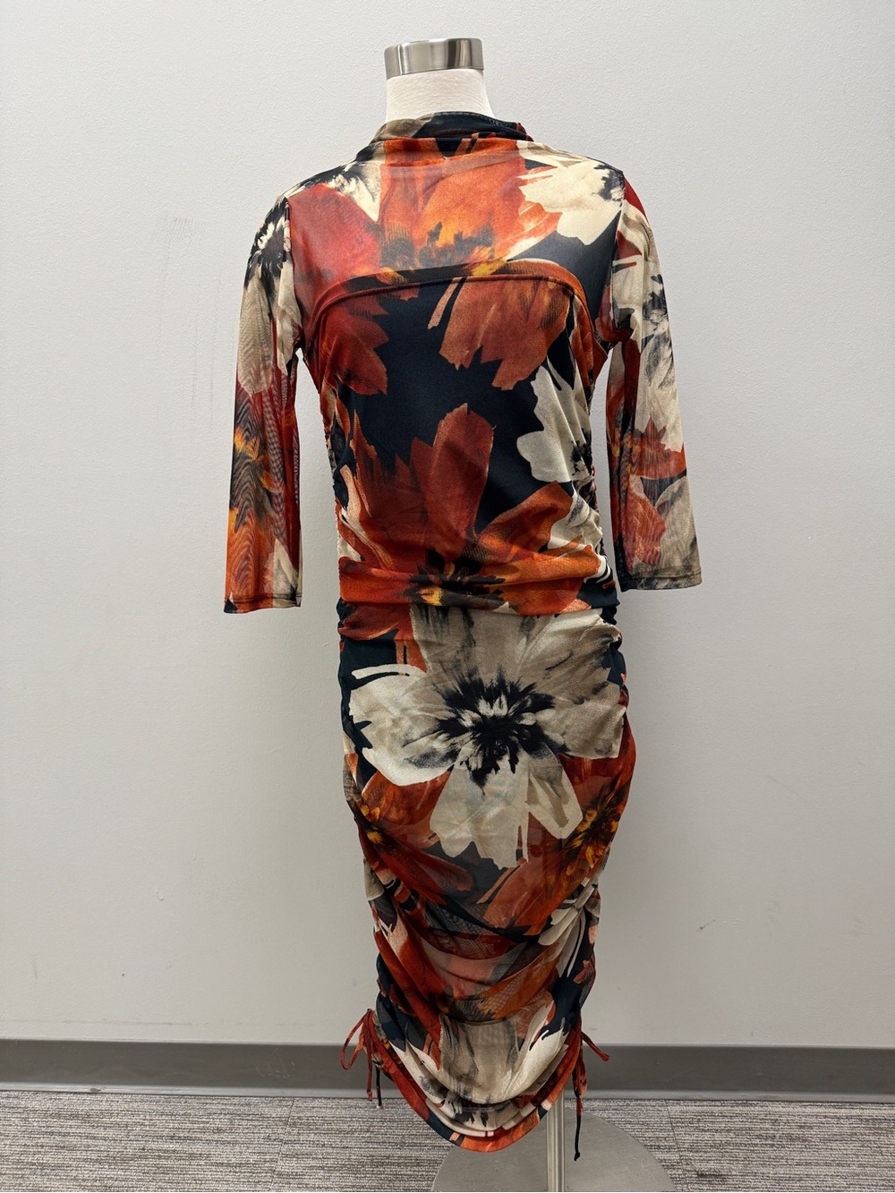 3/4 Sleeves Gilli Floral Ruched Mesh Midi Dress